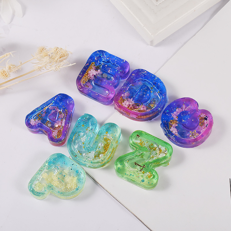 لتقوم بها بنفسك الراتنج الفن ا - مراجعة Resin Art Letter Keychain وسعره